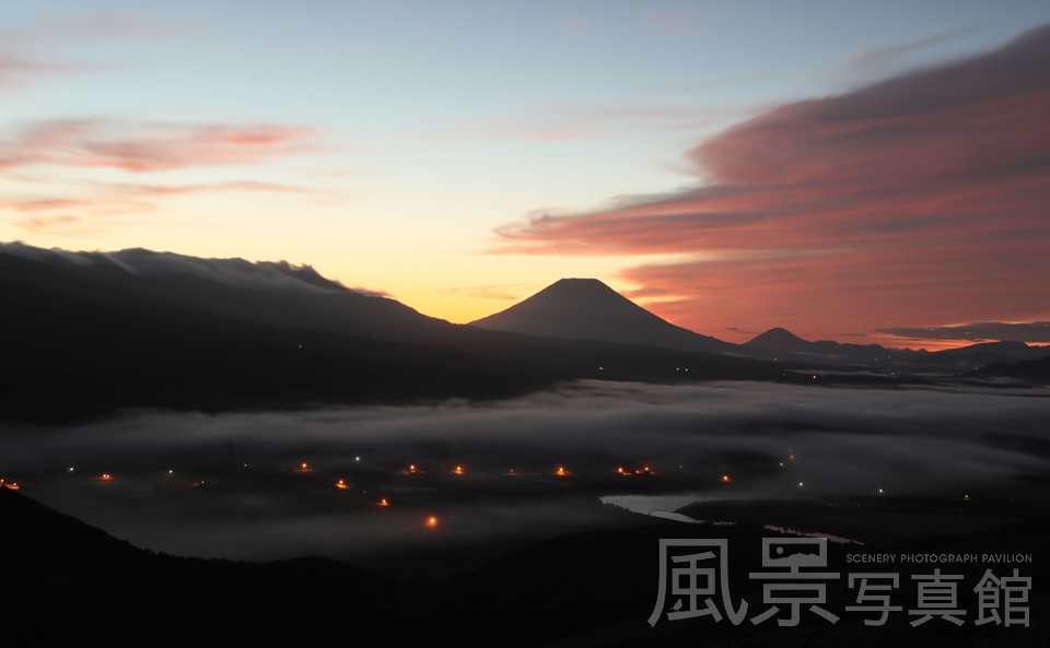 寿都町｜夜明け前の羊蹄山